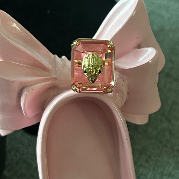 Eagle Head Crystal Cocktail Ring
Kurt Geiger London NWOT - Picture 2 of 4